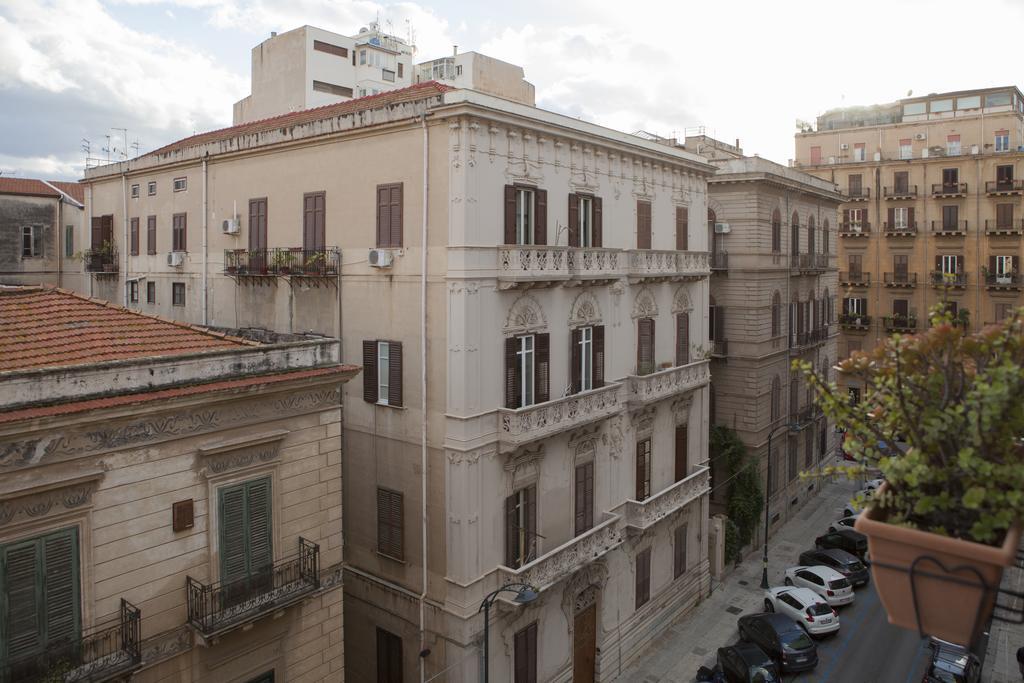 La Casa Di Beatrice Apartment Palermo Exterior foto