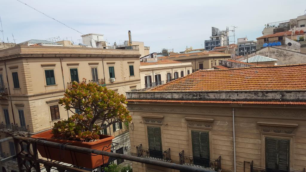 La Casa Di Beatrice Apartment Palermo Exterior foto